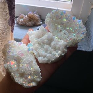 ✨ON SALE✨1 Angel Aura Clusters🌸